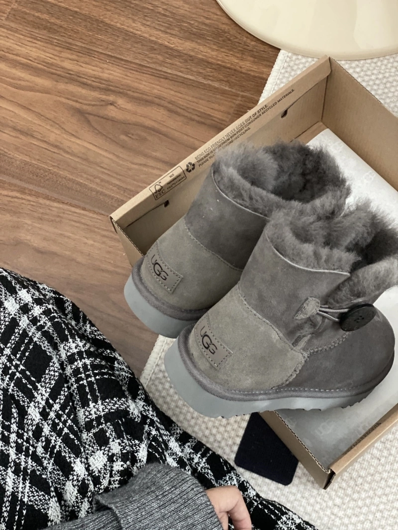 Durable UGX Boots 228398