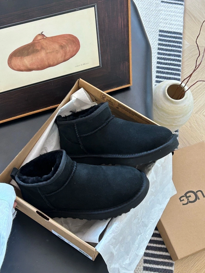 Comfortable UGX Boots 228396