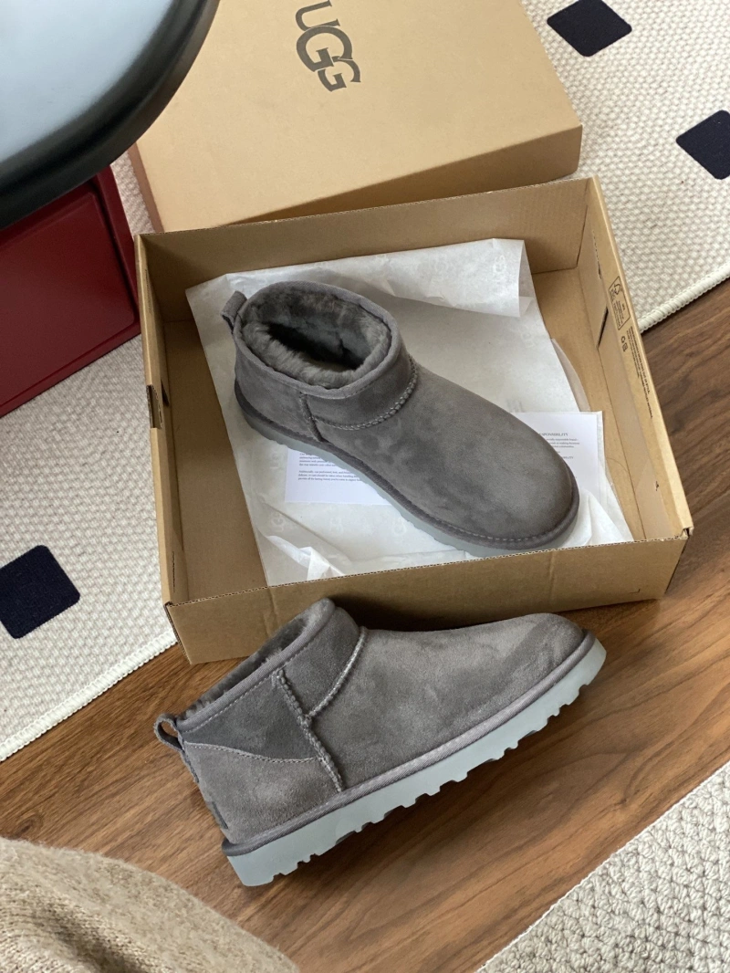 Trendsetting UGX Boots 228392