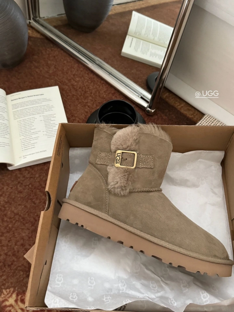 Efficient UGX Boots 228390