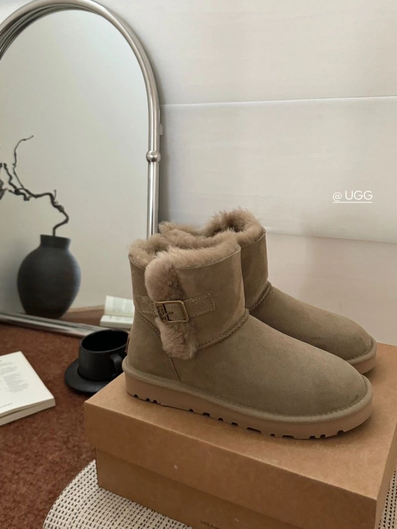 Efficient UGX Boots 228390