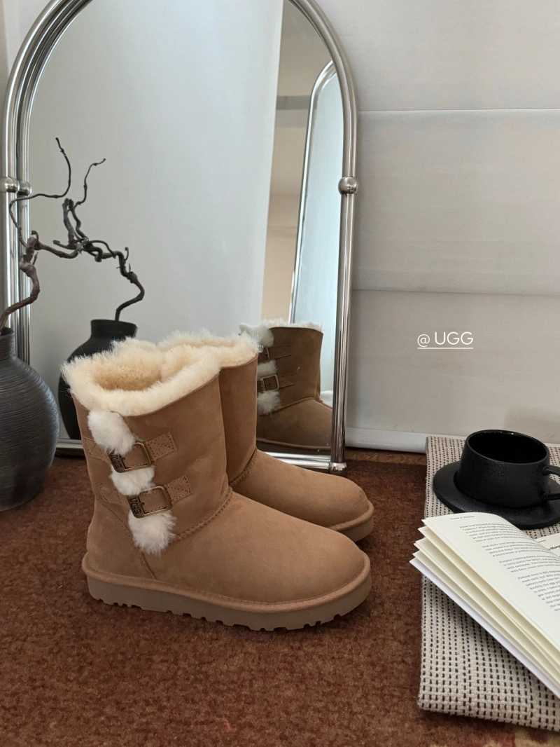 Sophisticated UGX Boots 228384