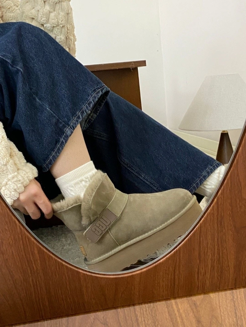 HighQuality UGX Boots 228361