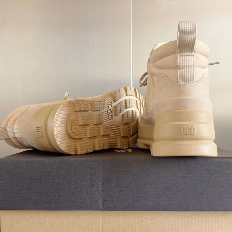 Durable UGX Boots 228369