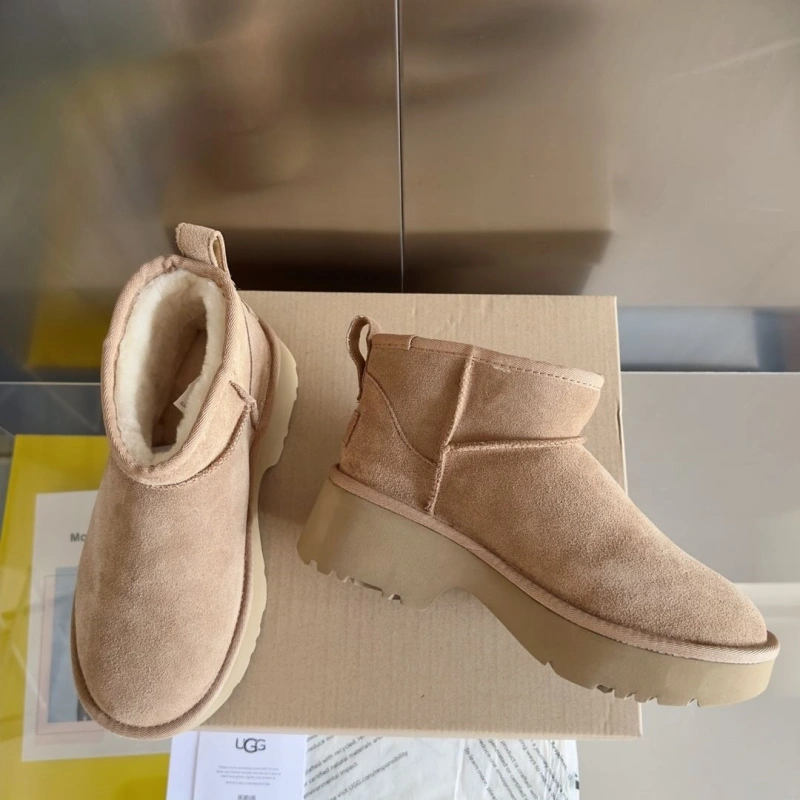Bright UGX Boots 228355