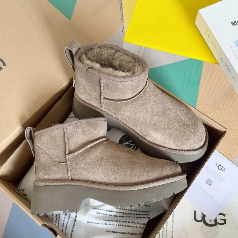 Classic UGX Boots 228344