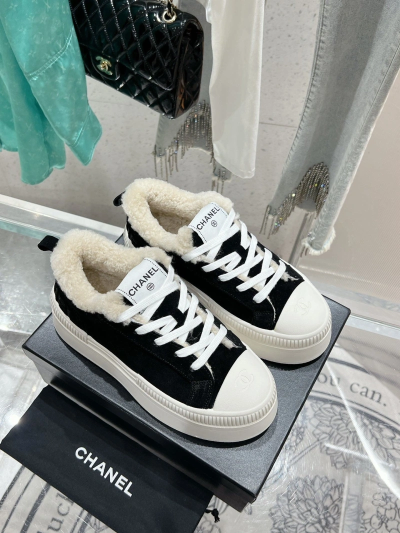 Fashionable Chxnxl Sneakers 125952