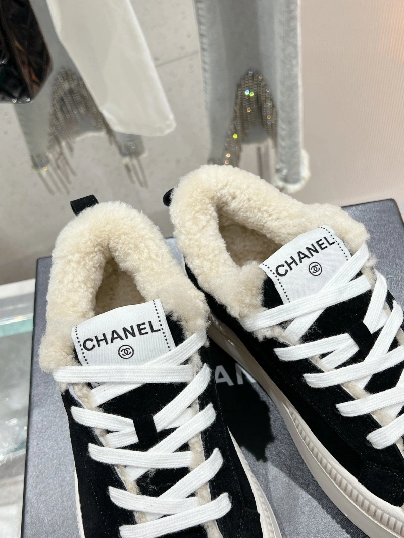 Fashionable Chxnxl Sneakers 125952