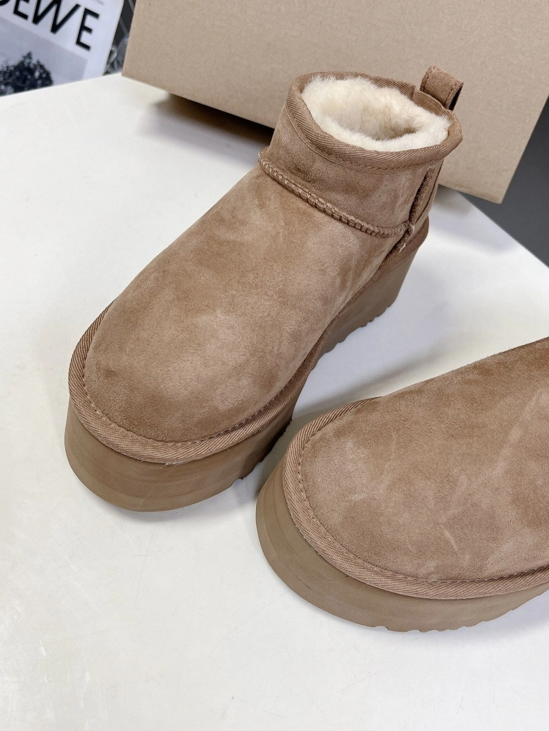 Minimalist UGX Boots 228336