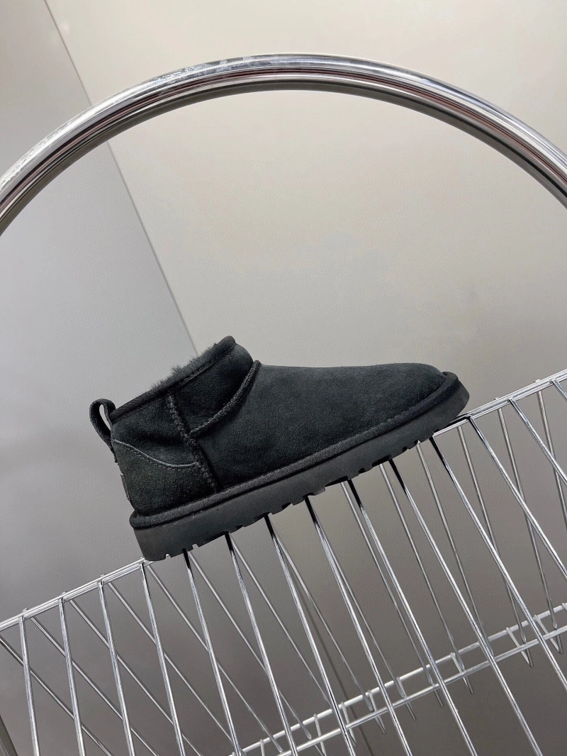 UGX Boots Practical 228329