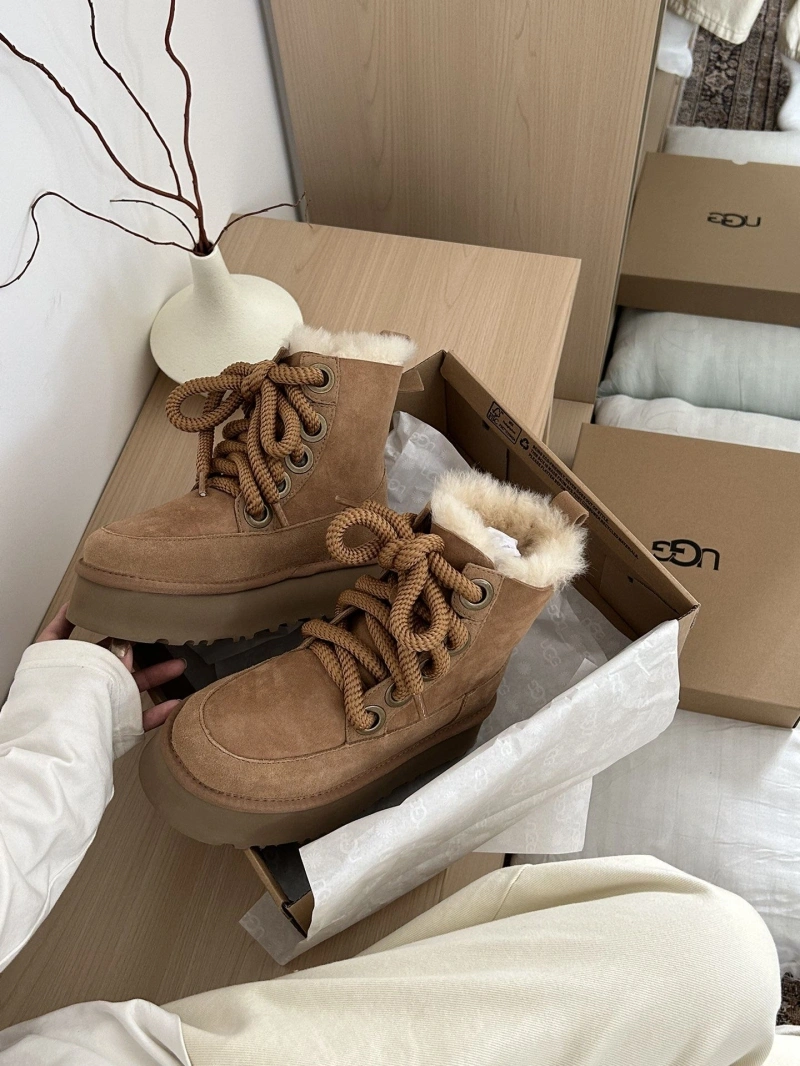 Trendy UGX Boots 228327