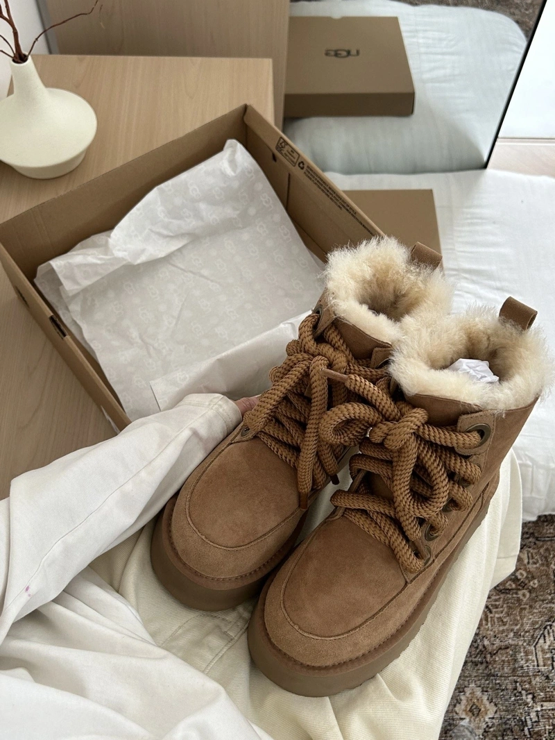 Trendy UGX Boots 228327