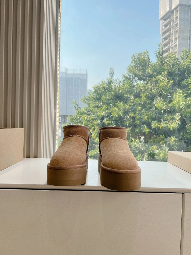 Durable UGX Boots 228316