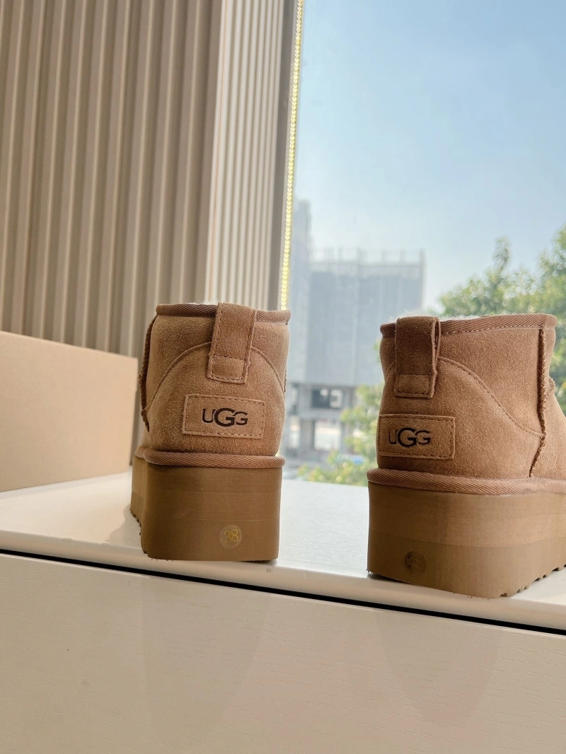 Durable UGX Boots 228316