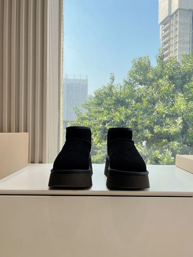 Efficient UGX Boots 228303