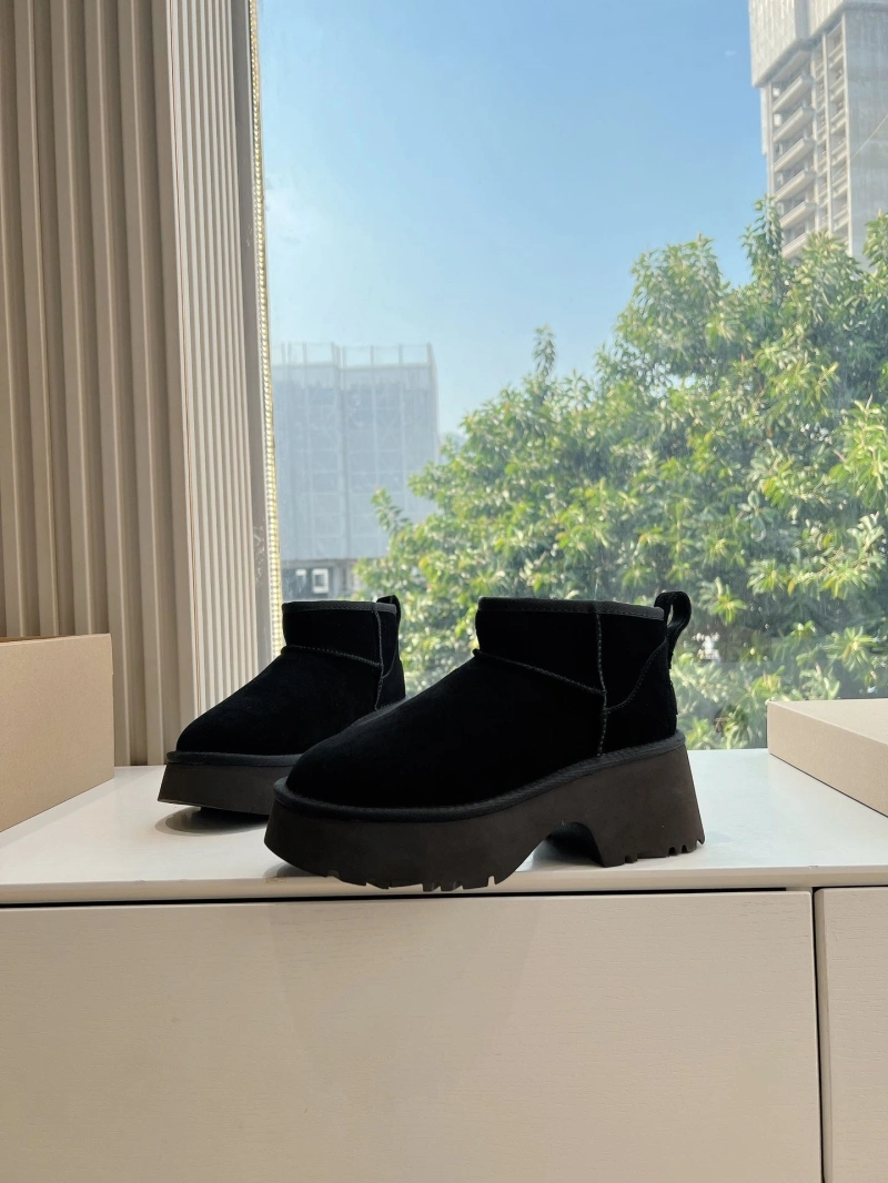 Efficient UGX Boots 228303