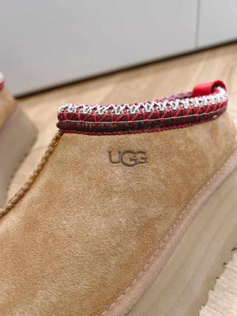 Trendsetting UGX Boots 228304