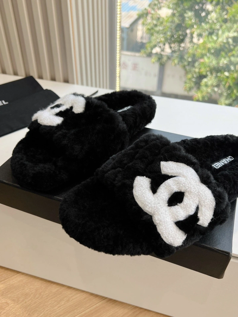 Chxnxl Slippers Sophisticated 126096