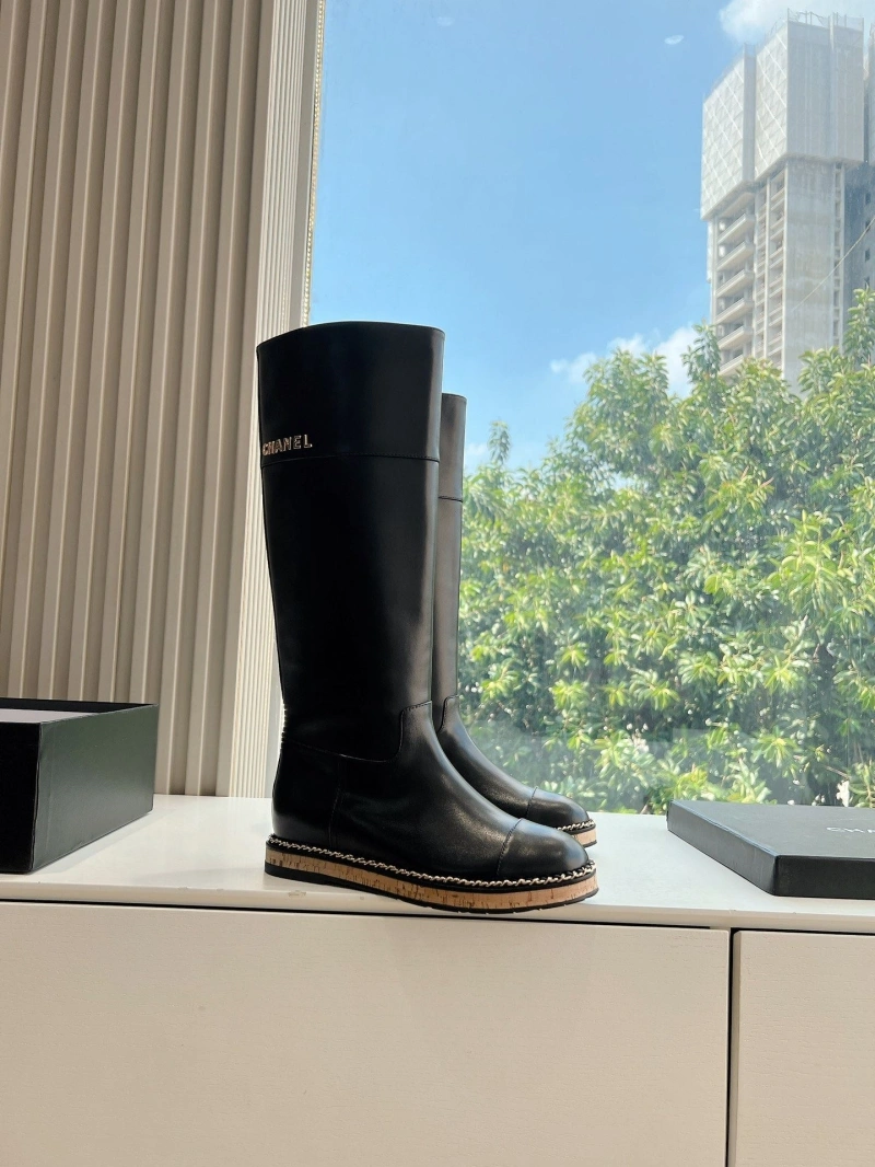 Cozy Chxnxl Boots 126446