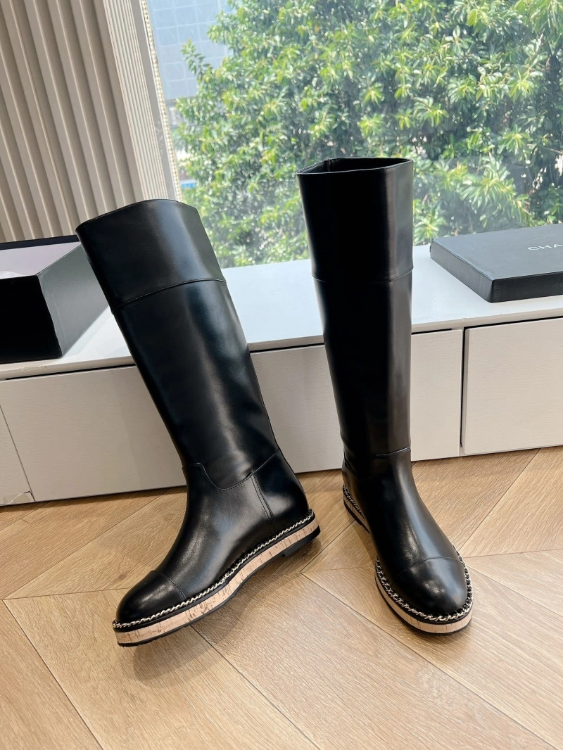 Cozy Chxnxl Boots 126446