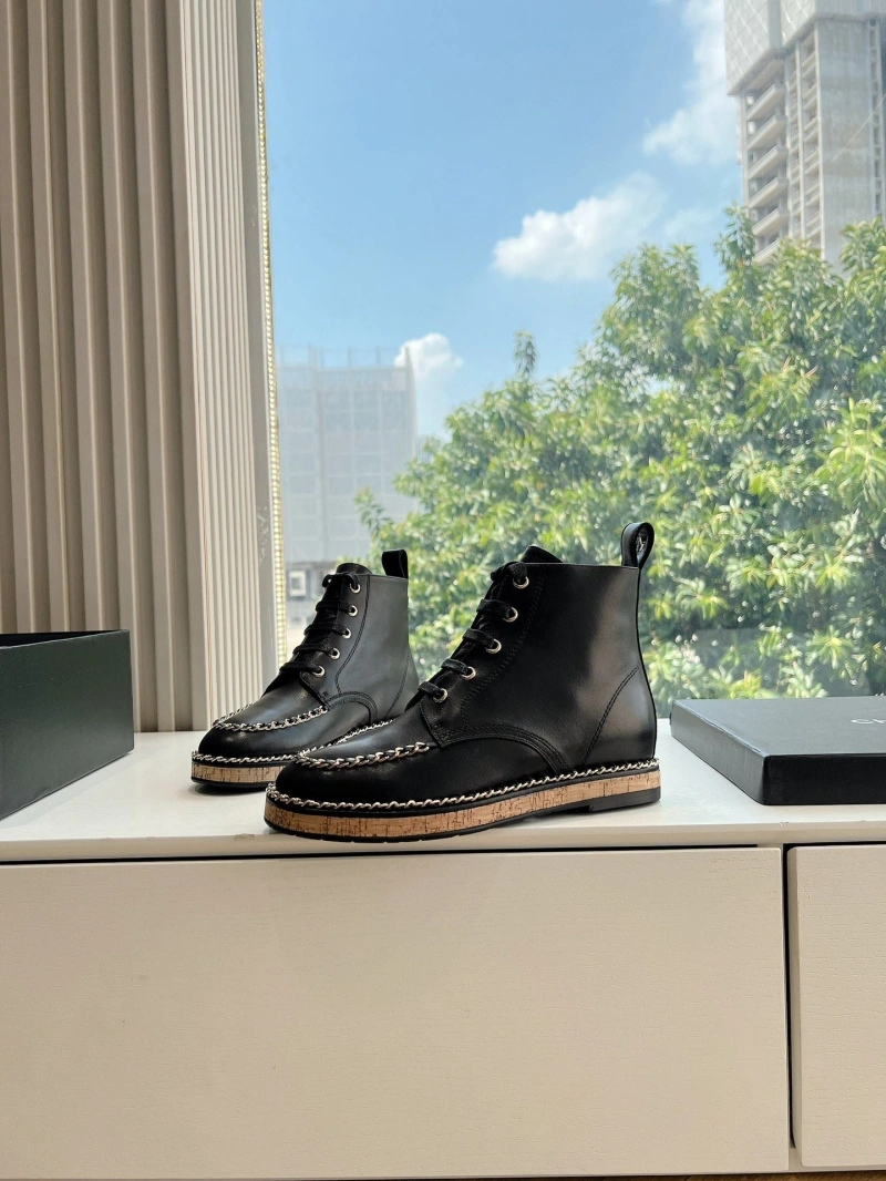 Trendy Chxnxl Boots 126449