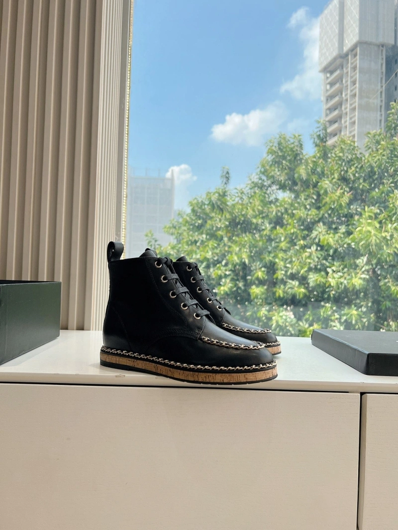 Trendy Chxnxl Boots 126449