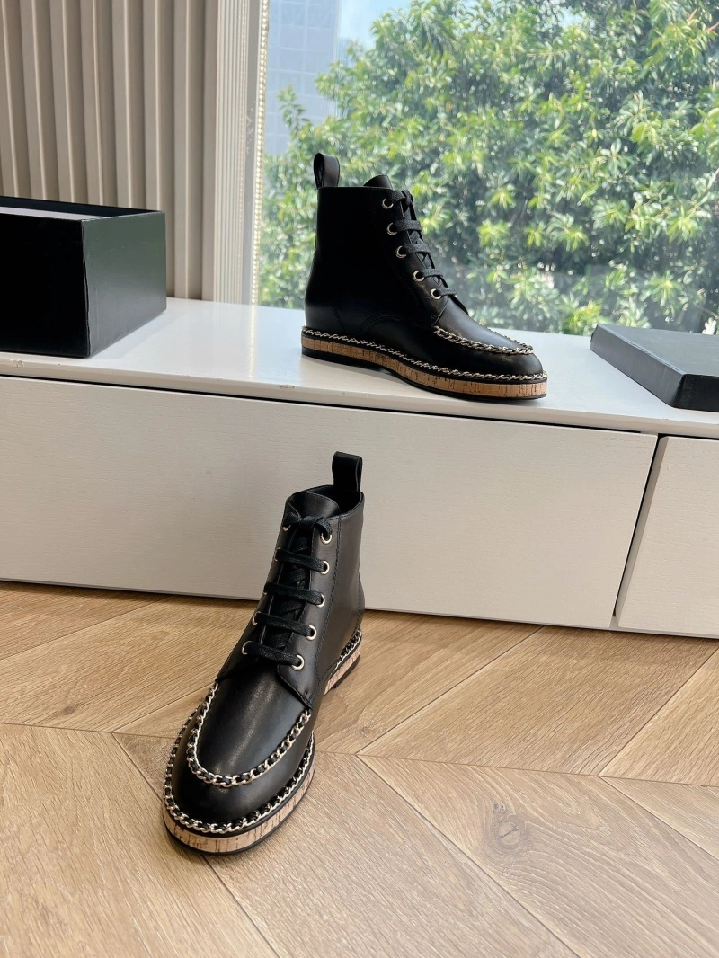 Trendy Chxnxl Boots 126449