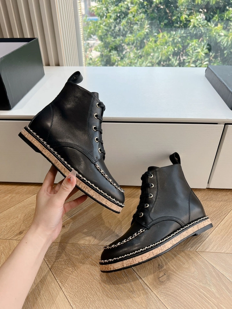 Trendy Chxnxl Boots 126449