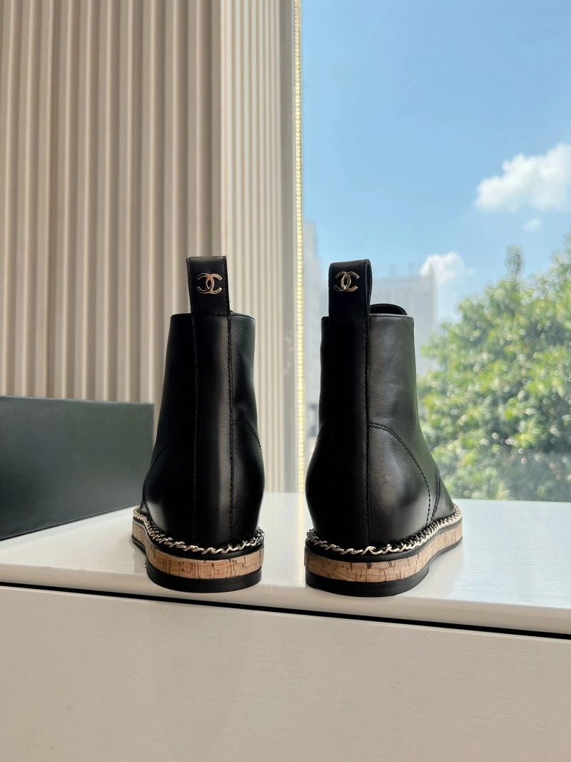 Trendy Chxnxl Boots 126449