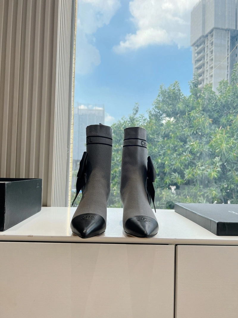 WellDesigned Chxnxl Boots 126441