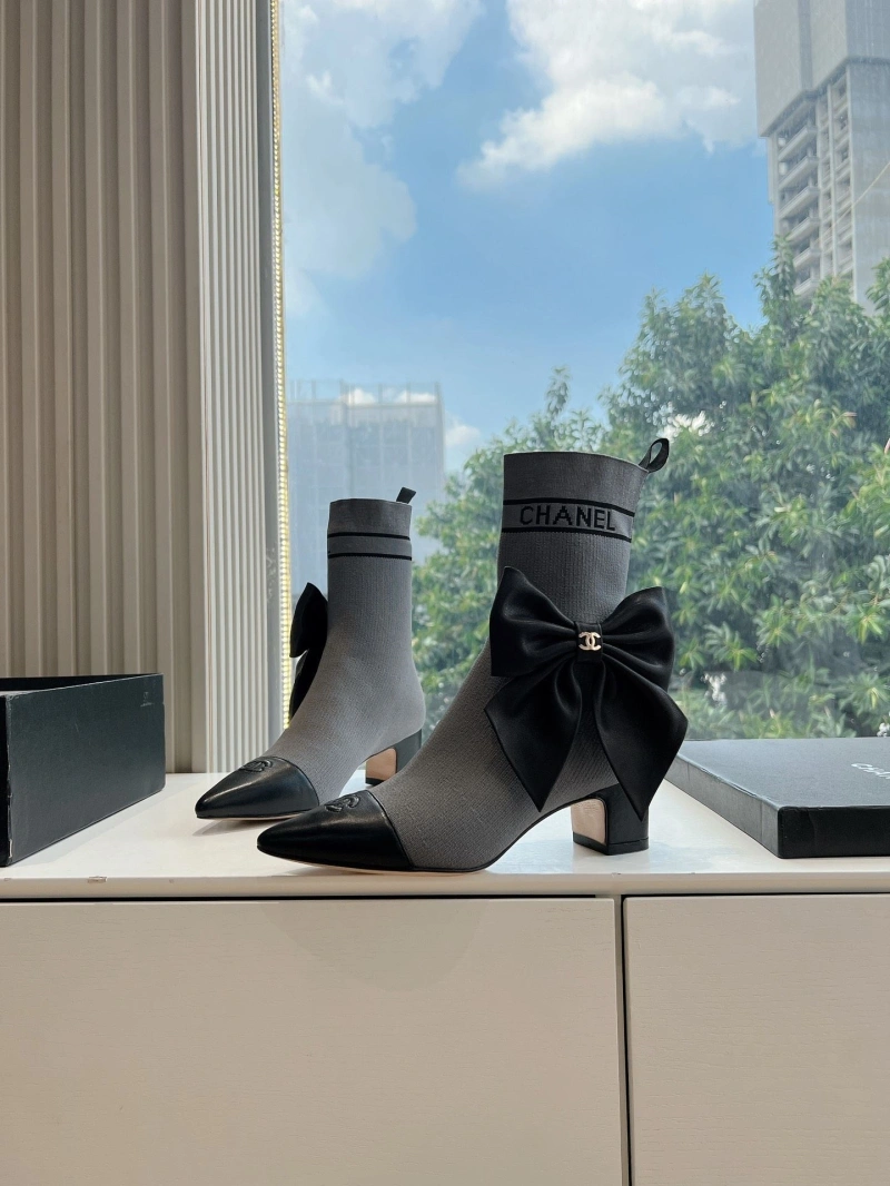 WellDesigned Chxnxl Boots 126441