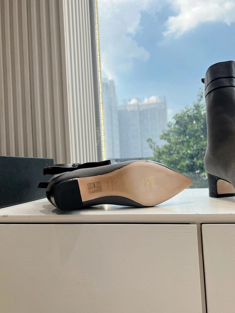 WellDesigned Chxnxl Boots 126441