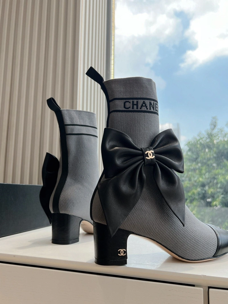 WellDesigned Chxnxl Boots 126441