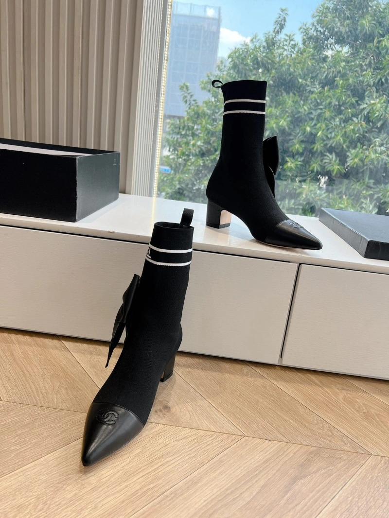 Sleek Chxnxl Boots 126438