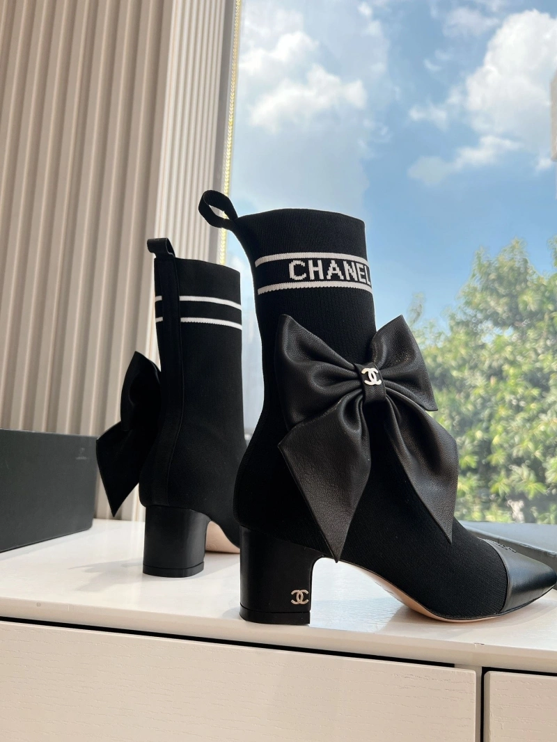 Sleek Chxnxl Boots 126438