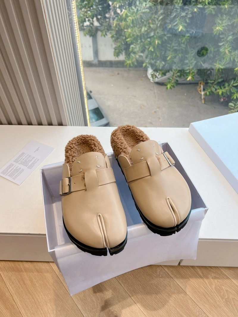 Flexible Othxr Slippers 214925