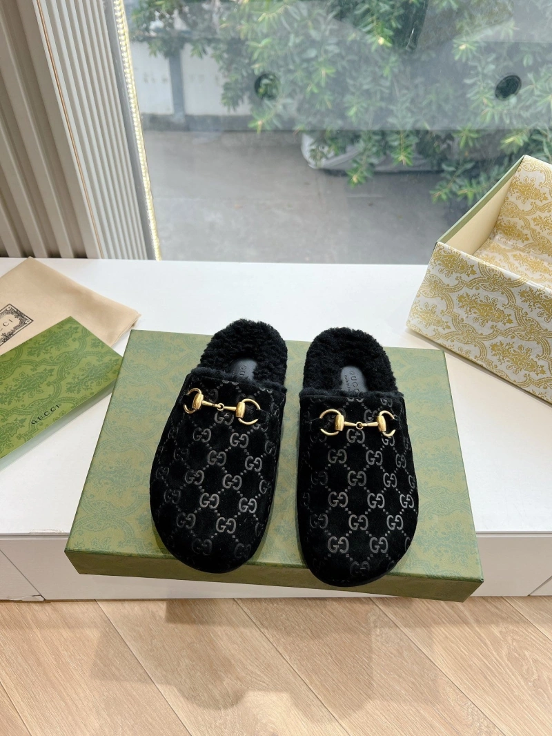 EyeCatching Gxccx Slippers 161459