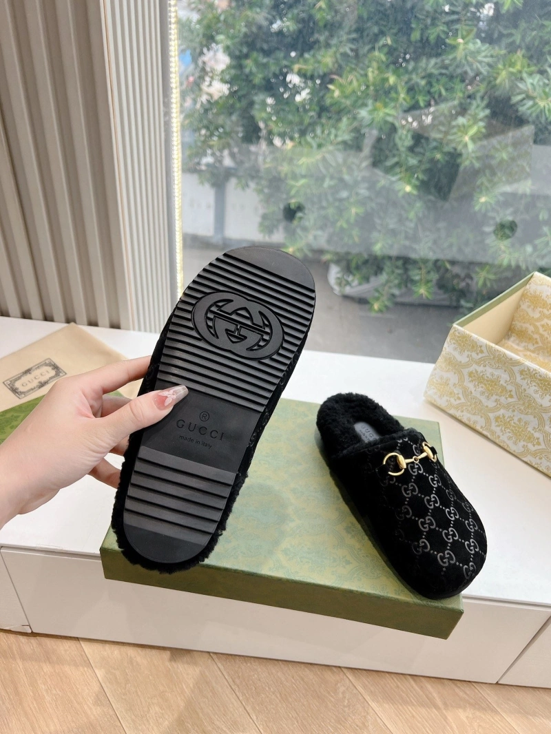 EyeCatching Gxccx Slippers 161459