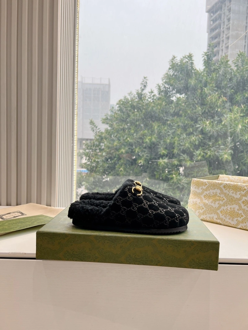 EyeCatching Gxccx Slippers 161459