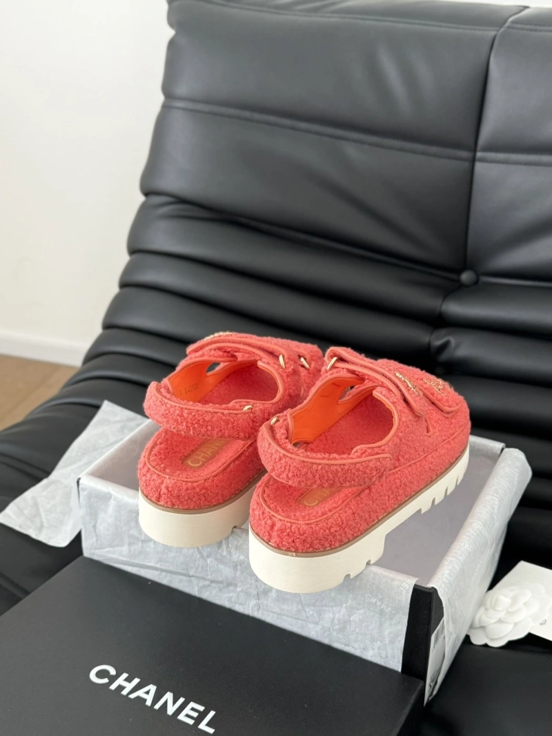 Trendsetting Chxnxl Sandals 126227