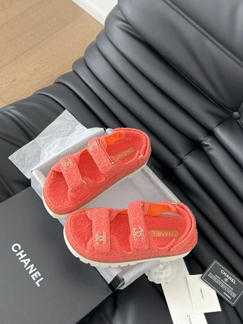 Trendsetting Chxnxl Sandals 126227