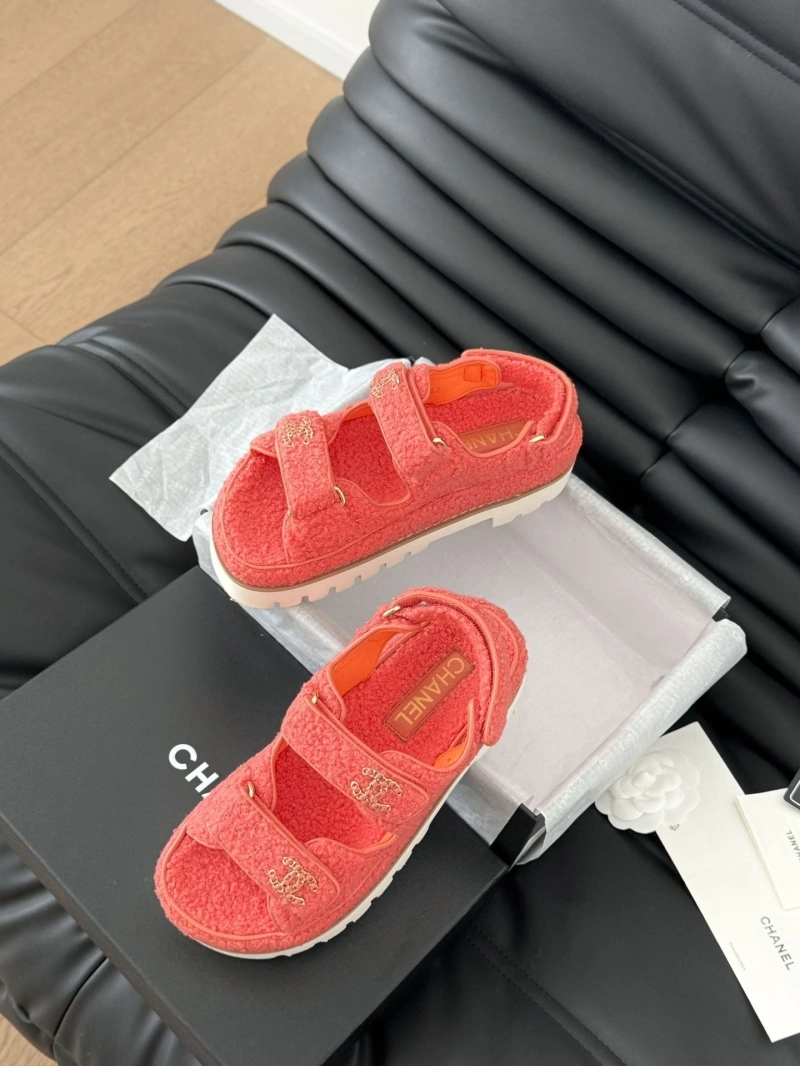 Trendsetting Chxnxl Sandals 126227