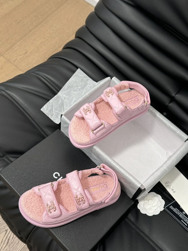 Resilient Chxnxl Sandals 126220