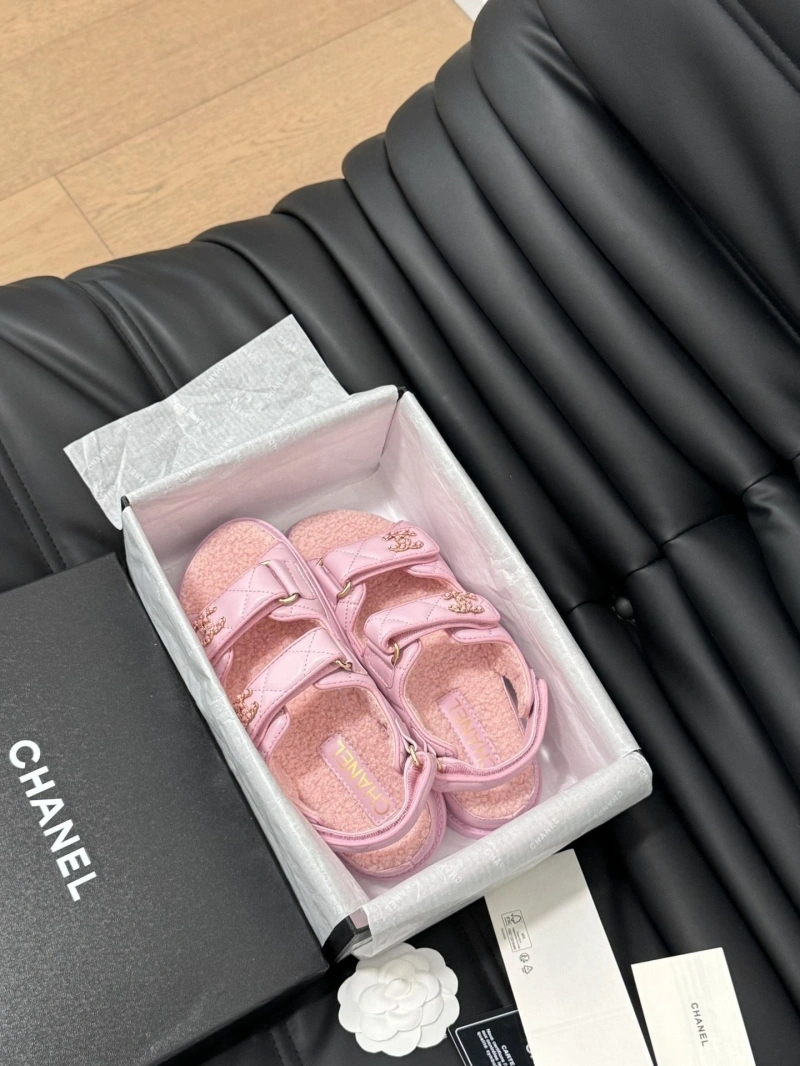 Resilient Chxnxl Sandals 126220