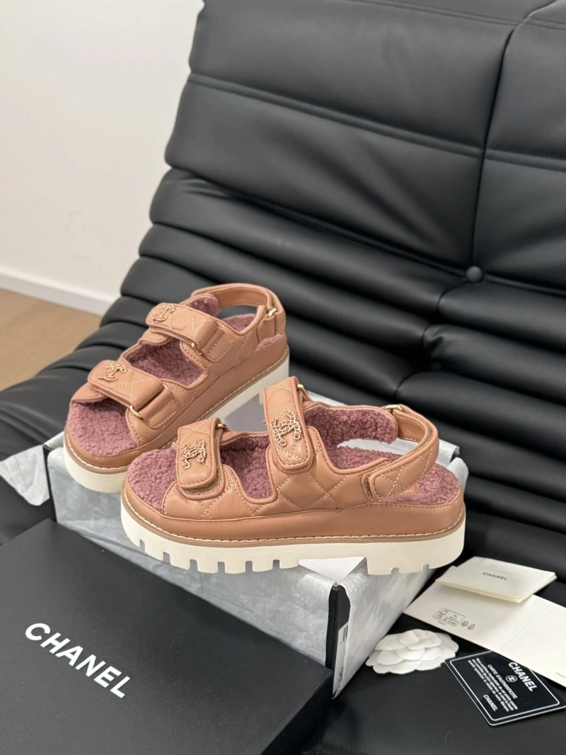 Minimalist Chxnxl Sandals 126215
