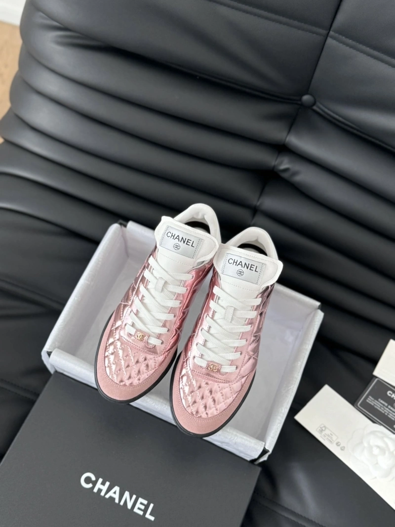 Bright Chxnxl Sneakers 125937