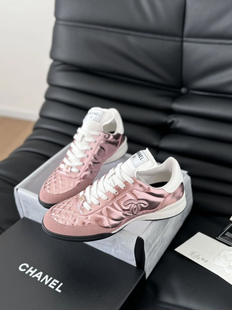 Bright Chxnxl Sneakers 125937