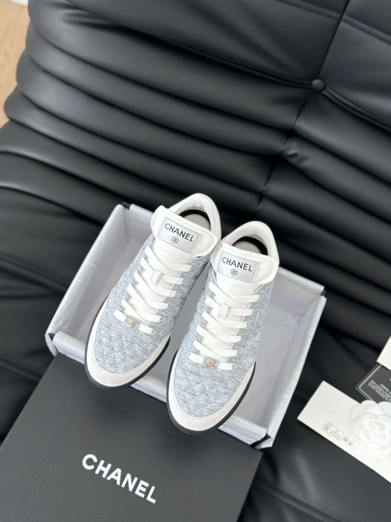 Modern Chxnxl Sneakers 125931