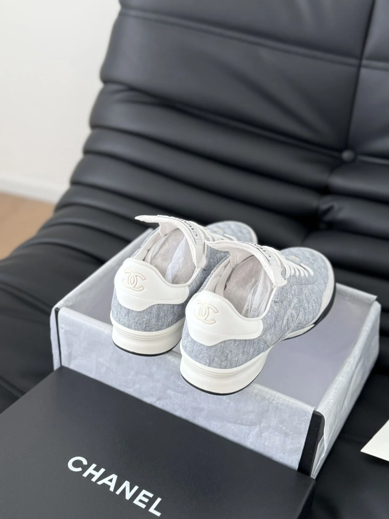 Modern Chxnxl Sneakers 125931