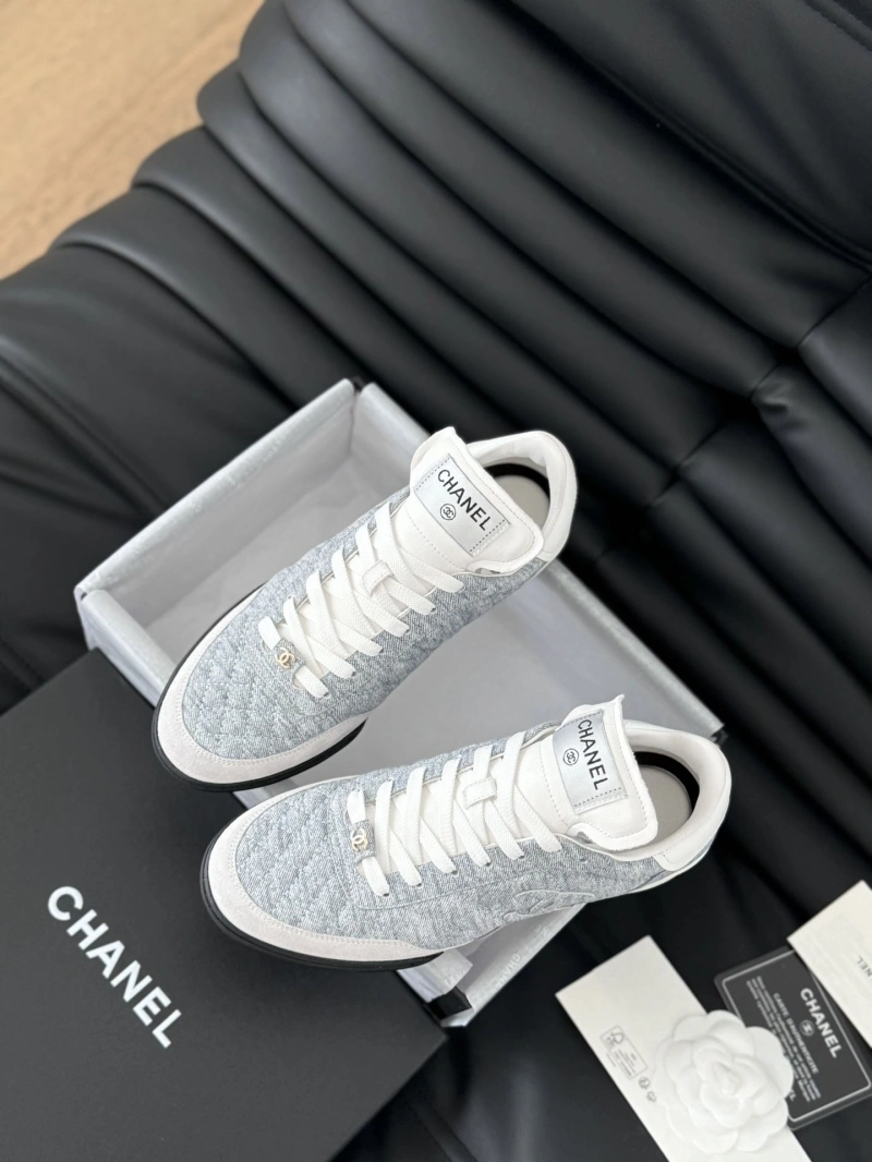 Modern Chxnxl Sneakers 125931